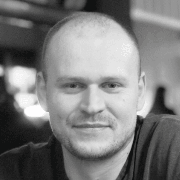 Евгений Новиков